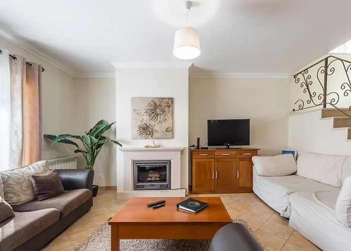 別荘 Perola Da Lagoa ヴァウ